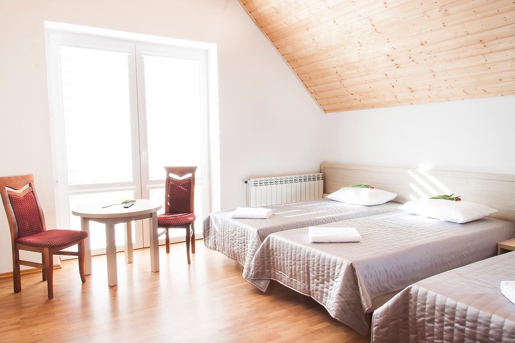 Noclegi Sebastian W Centrum Ustrzyki Dolne Room photo